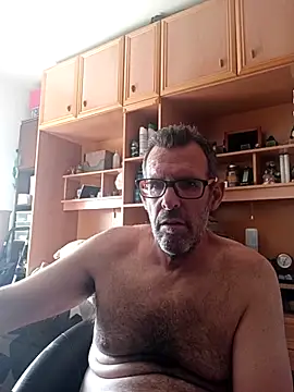 gigolobcn online show from 04/18/26, 09:24