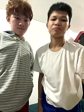 Snapshot of urasiantwinkbigcock chatting on 10/18/25, 07:14 urasiantwinkbigcock online show from 10/18/25, 07:14