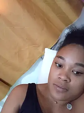 dahian charlote02 online show from 10/17/25, 04:20