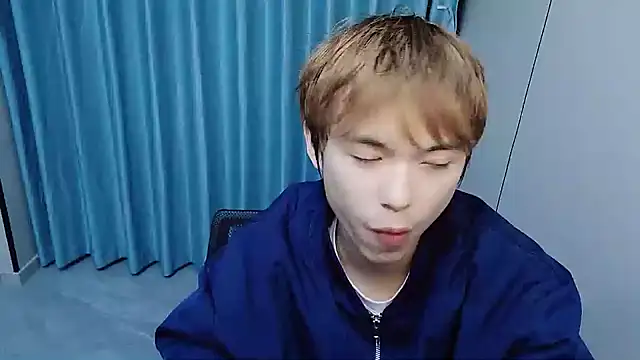 w5206t online show from 04/03/26, 07:01