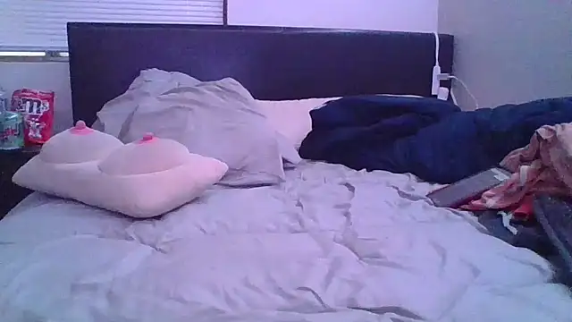 Eclipticice94 online show from 10/28/25, 12:36