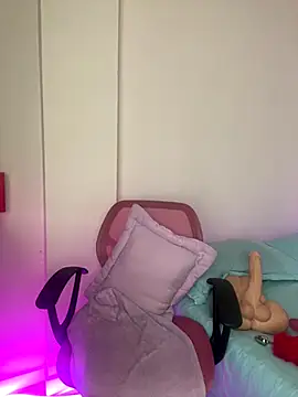 Zara Bel online show from 12/05/25, 06:37