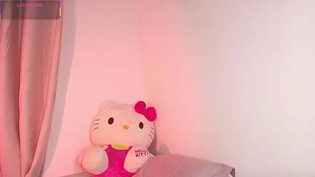 dulceangel   online show from 10/03/25, 11:02