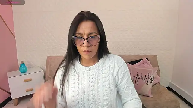 Eva mermaid online show from 10/24/25, 02:13