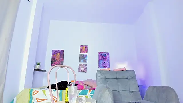 gisele gigi online show from 10/04/25, 03:04