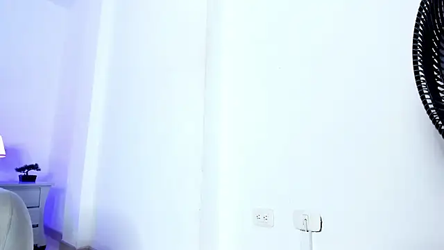 gisele gigi online show from 10/11/25, 03:06
