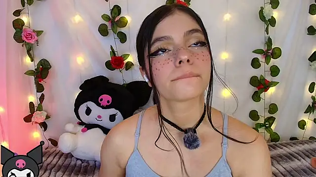 cutee andrea online show from 11/26/25, 02:23