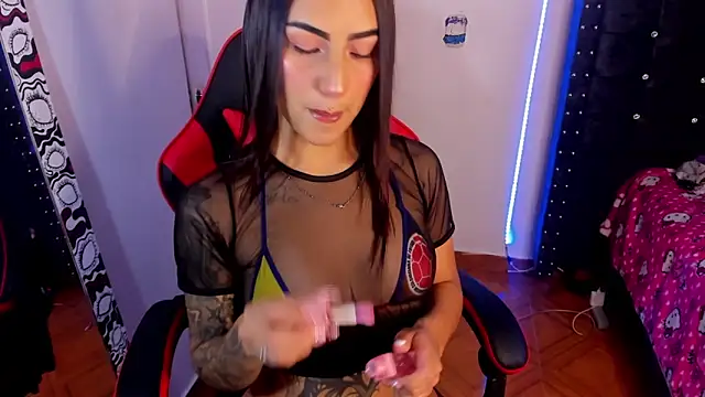 Samanthademonx20  online show from 03/04/26, 09:04