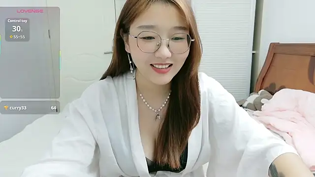 sisi-maiden online show from 10/07/25, 01:08