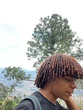 Alexis Spicter online show from 09/20/25, 05:58