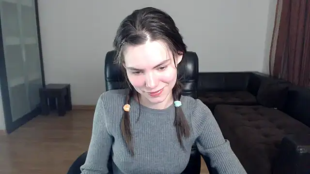 Snapshot of AmelieReve chatting on 09/29/25, 04:34 AmelieReve online show from 09/29/25, 04:34