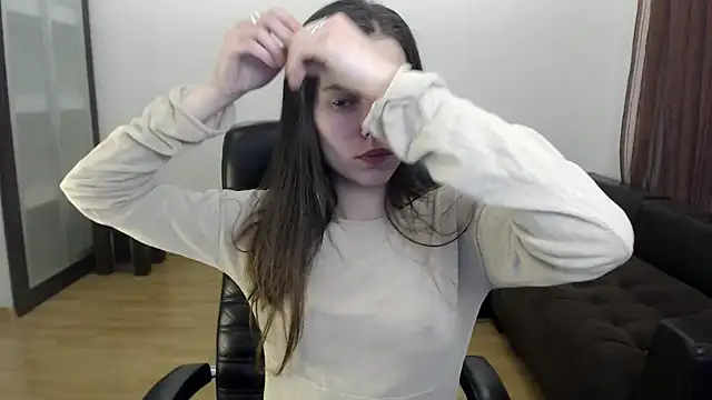 Snapshot of AmelieReve chatting on 10/24/25, 05:53 AmelieReve online show from 10/24/25, 05:53