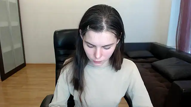 Snapshot of AmelieReve chatting on 11/06/25, 01:23 AmelieReve online show from 11/06/25, 01:23