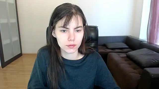 Snapshot of AmelieReve chatting on 11/07/25, 10:37 AmelieReve online show from 11/07/25, 10:37