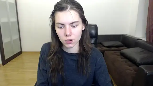 Snapshot of AmelieReve chatting on 11/08/25, 06:29 AmelieReve online show from 11/08/25, 06:29