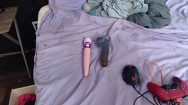 Snapshot of Werg9998 chatting on 04/04/26, 06:27 Werg9998 online show from 04/04/26, 06:27