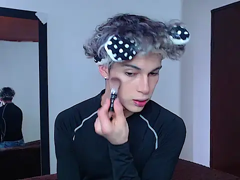 john vichenso online show from 11/10/25, 08:52