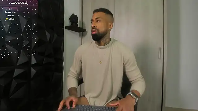 Snapshot of OstinDaniels chatting on 02/20/26, 09:59 OstinDaniels online show from 02/20/26, 09:59