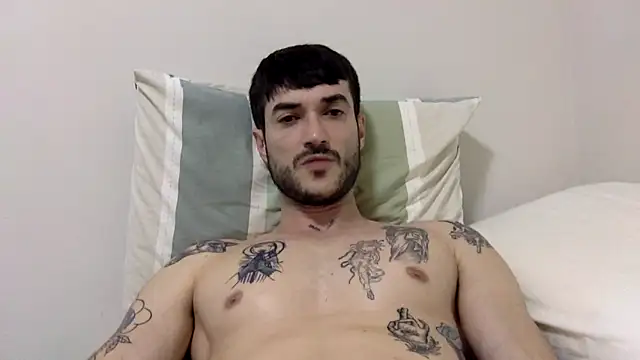 Fubinha online show from 09/11/25, 01:49