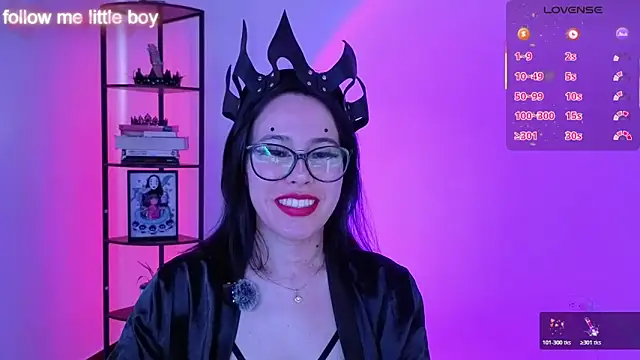 girldom online show from 02/12/26, 06:03