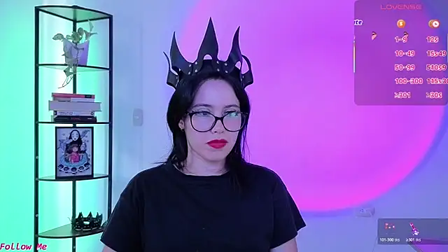 girldom online show from 03/07/26, 09:12