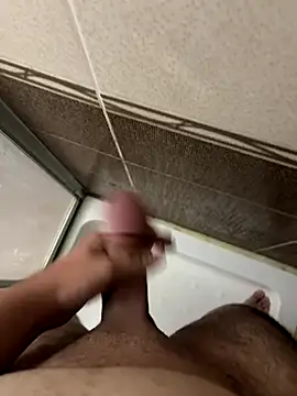 Erenn9972 online show from 09/09/25, 02:05