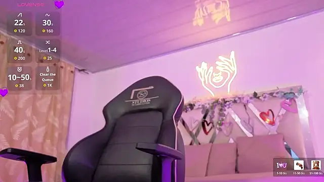 ZURY TAY online show from 02/10/26, 11:36