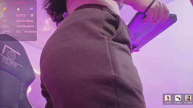 ZURY TAY online show from 04/18/26, 11:58