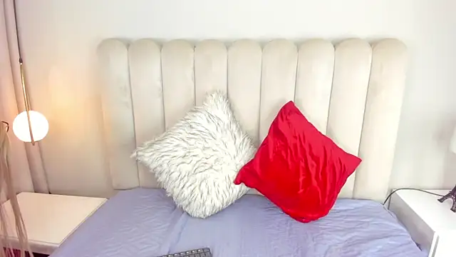 Snapshot of Dani_rosse_ chatting on 11/10/25, 01:21 Dani rosse online show from 11/10/25, 01:21