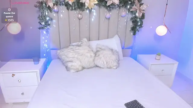 Snapshot of Dani_rosse_ chatting on 11/23/25, 01:55 Dani rosse online show from 11/23/25, 01:55