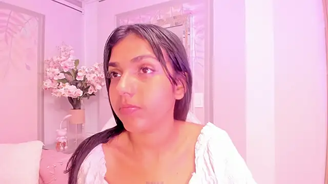 Jessgarcia  online show from 10/08/25, 05:49