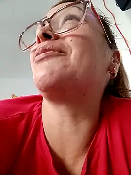 Lady 16 online show from 03/04/26, 10:49