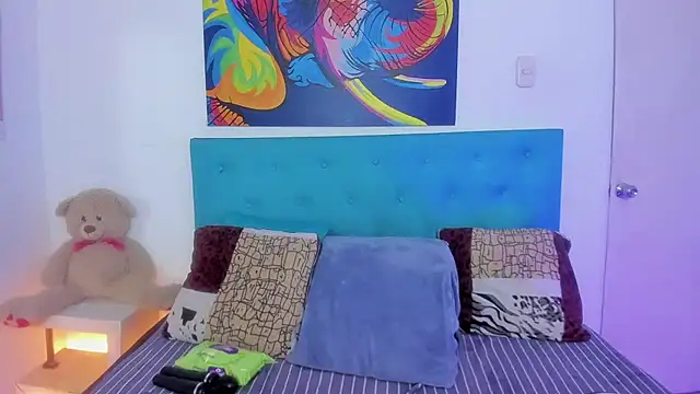 neferet opal online show from 10/03/25, 02:08