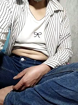 PhamPm70 online show from 03/23/26, 05:44