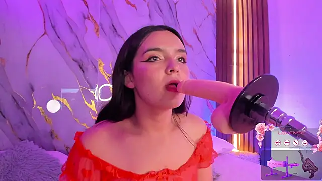 alicecute77 online show from 10/31/25, 02:23