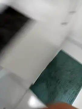 Snapshot of comobucetinhas chatting on 10/03/25, 06:38 comobucetinhas online show from 10/03/25, 06:38