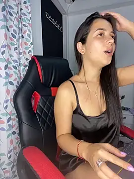 Snapshot of dalianataba chatting on 10/10/25, 08:19 dalianataba online show from 10/10/25, 08:19