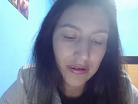 SarahFriendly online show from 04/23/26, 01:29