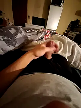 Snapshot of lapousse3 chatting on 09/30/25, 04:28 lapousse3 online show from 09/30/25, 04:28