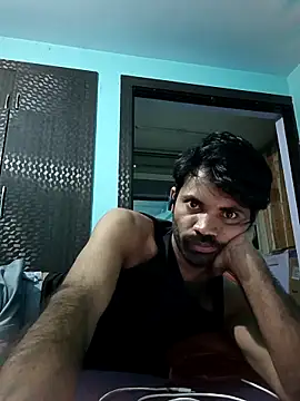 Snapshot of Brijesh270 chatting on 10/27/25, 10:47 Brijesh270 online show from 10/27/25, 10:47