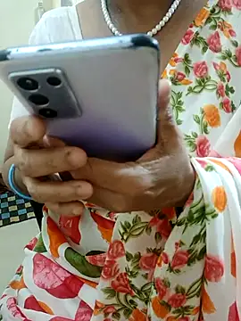 tami lavanya online show from 11/22/25, 06:29