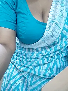 tami lavanya online show from 12/16/25, 07:35