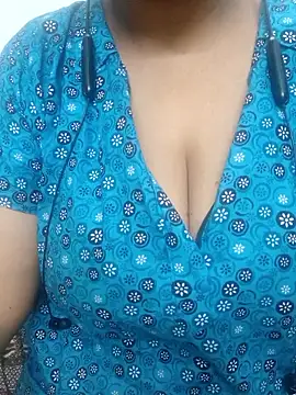 Snapshot of tami_lavanya chatting on 06/12/26, 06:07 tami lavanya online show from 06/12/26, 06:07