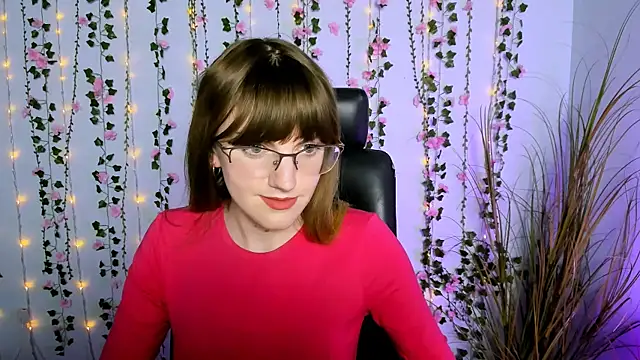 Snapshot of ava_mystic_ chatting on 09/14/25, 08:46 ava mystic online show from 09/14/25, 08:46