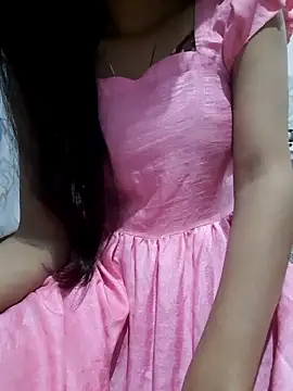 Aarti-kumri online show from 04/16/26, 04:41