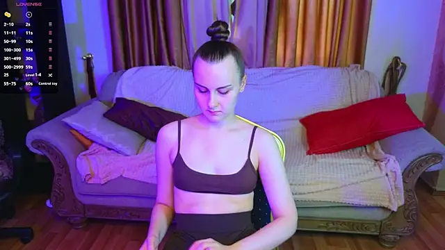 Kelly Cartier online show from 10/03/25, 11:29