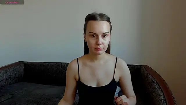 Kelly Cartier online show from 03/24/26, 01:16