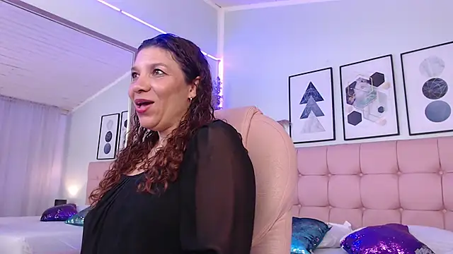 Serena Houstonn online show from 04/20/26, 10:51