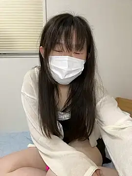 Snapshot of ichi89_1101 chatting on 10/22/25, 06:35 ichi89 1101 online show from 10/22/25, 06:35