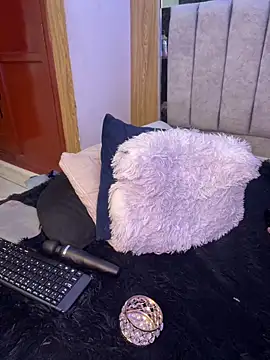 kendall flower online show from 02/20/26, 08:09